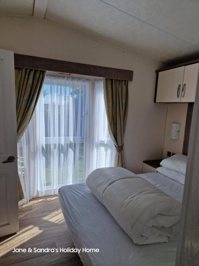 Privately Owned Stunning Caravan Seawick Holiday Park St Osyth Jaywick Sands Екстер'єр фото