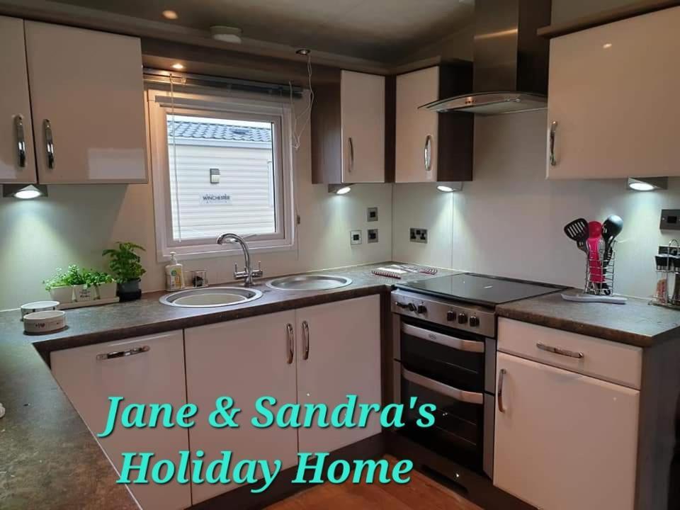 Privately Owned Stunning Caravan Seawick Holiday Park St Osyth Jaywick Sands Екстер'єр фото