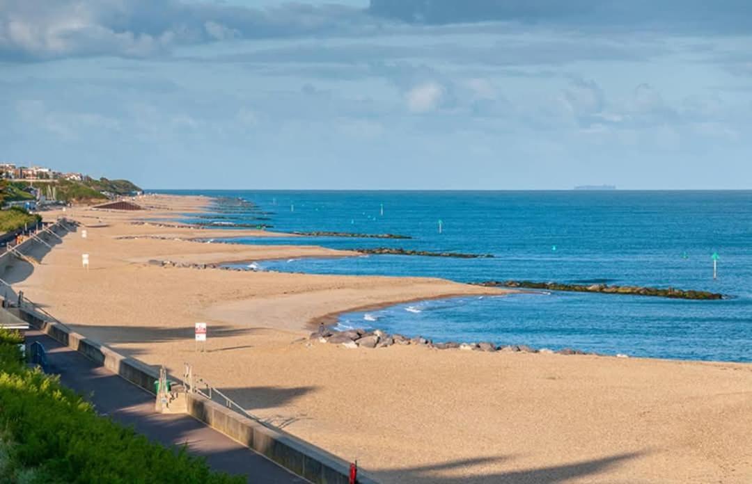 Privately Owned Stunning Caravan Seawick Holiday Park St Osyth Jaywick Sands Екстер'єр фото
